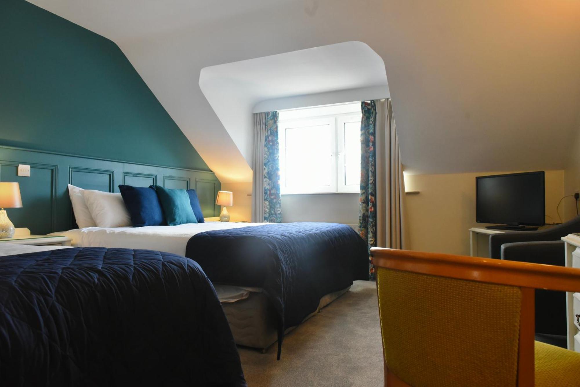 The Lough & Quay Accommodation Town Centre وارين بوينت المظهر الخارجي الصورة
