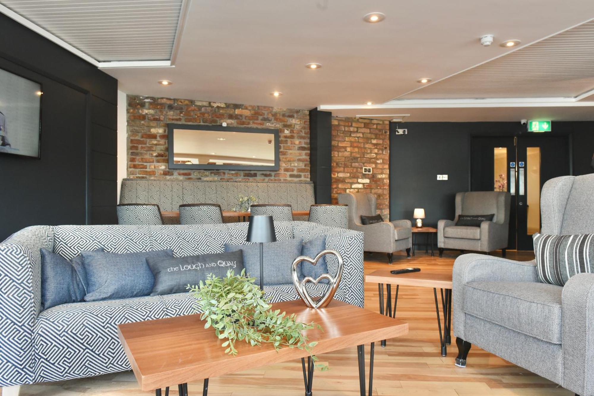 The Lough & Quay Accommodation Town Centre وارين بوينت المظهر الخارجي الصورة